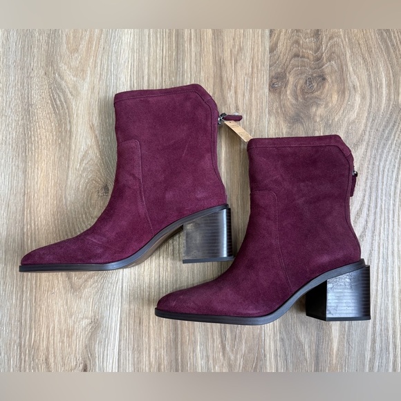 Vince Camuto Kortney Burgundy Suede Ankle Boots Block Heel Size 10M / 41.5 NWOB - Picture 6 of 8